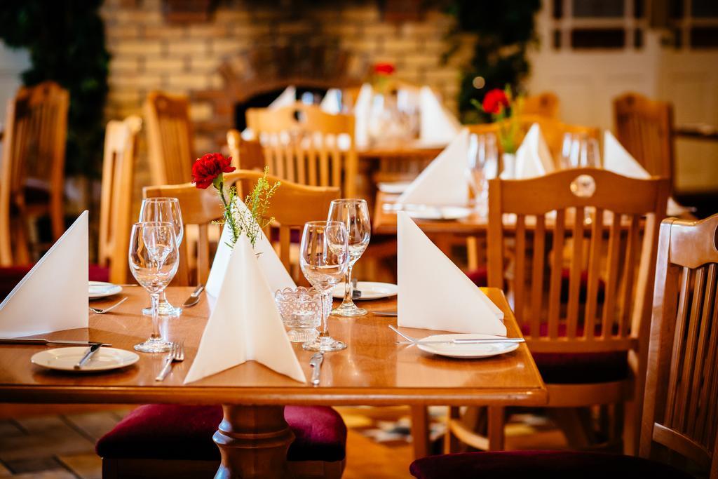 Gleeson'S Restaurant & Rooms Roscommon Exteriör bild